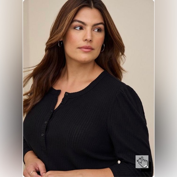 BNWT Torrid hacci Henley 3/4 sleeve ribbed top - Picture 3 of 5